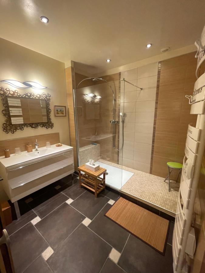Véritable Suite d'Hotel! Orange (Vaucluse) Esterno foto